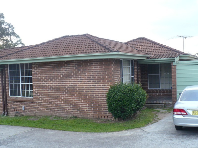 Macquarie Fields NSW 2564