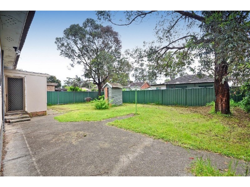 Macquarie Fields NSW 2564