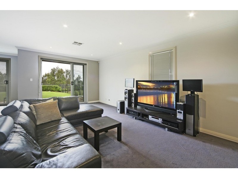 Macquarie Links NSW 2565