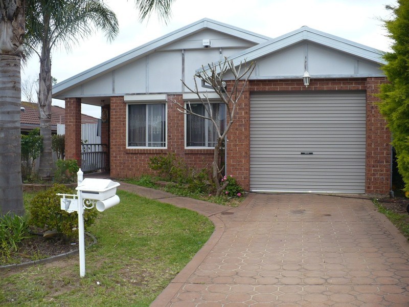 Macquarie Fields NSW 2564