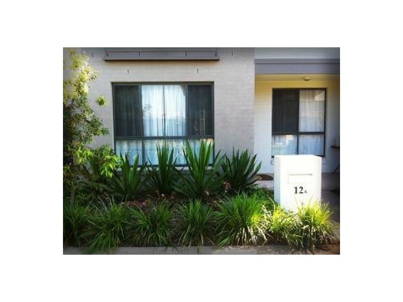 12A Mariner Street, Glenfield NSW 2167