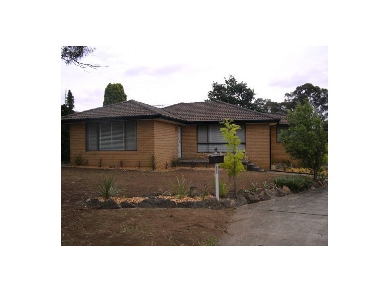 3 Bronzewing Street, Ingleburn NSW 2565