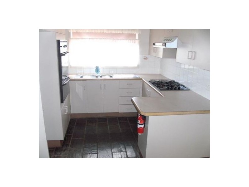 10 Stockalls Place, Minto NSW 2566