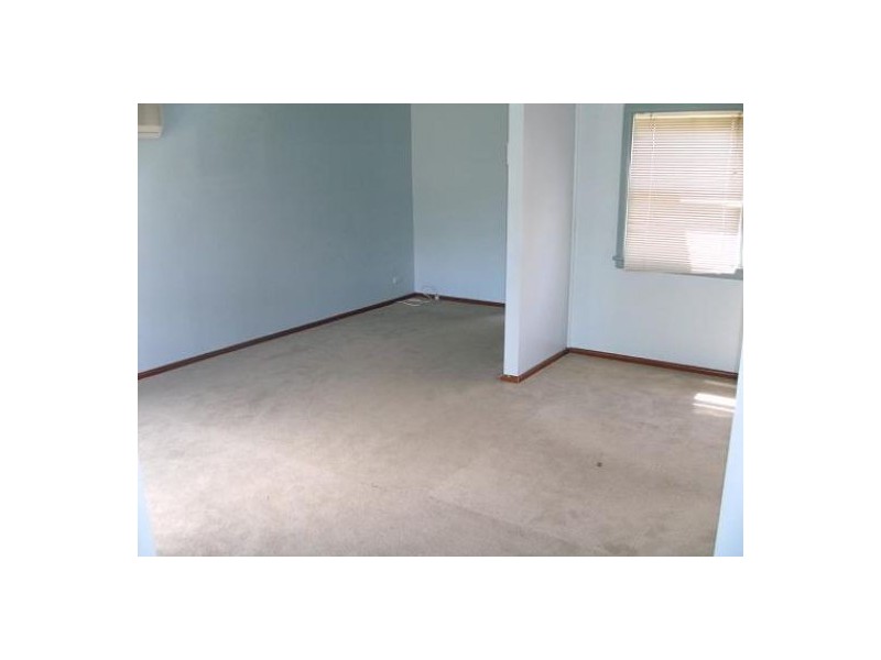 12 Foreman Street, Glenfield NSW 2167