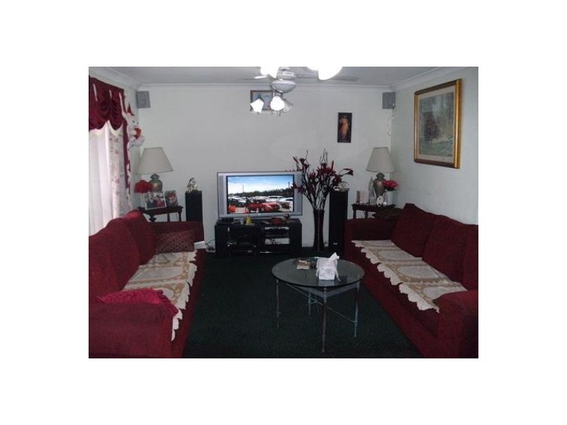 5/32 Kings Road, Ingleburn NSW 2565