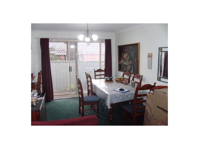 5/32 Kings Road, Ingleburn NSW 2565