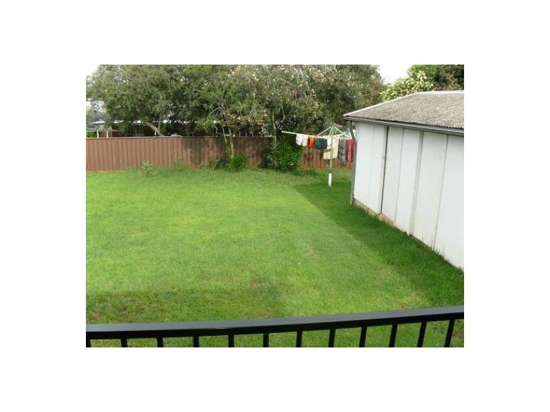 30 Harvey Street, Macquarie Fields NSW 2564