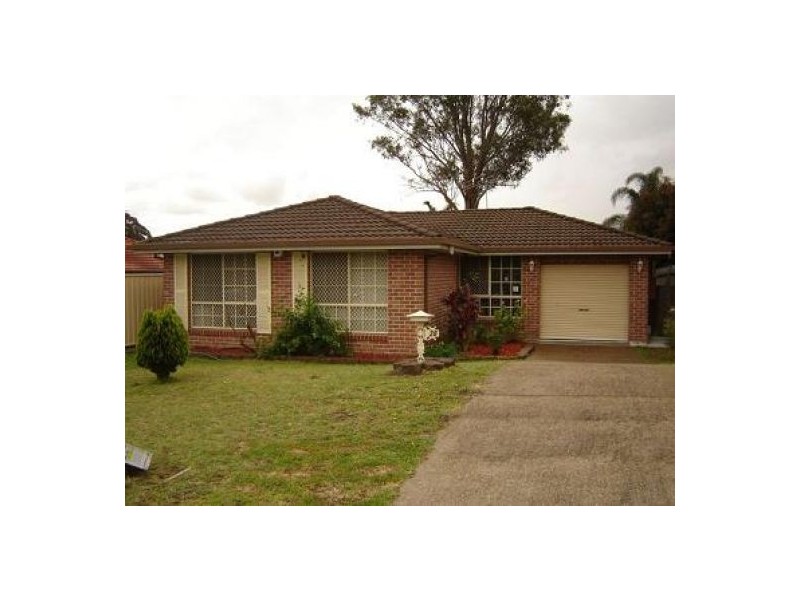 38 Victoria Road, Macquarie Fields NSW 2564