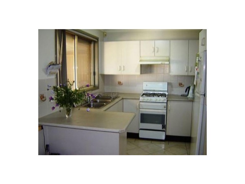 38 Victoria Road, Macquarie Fields NSW 2564