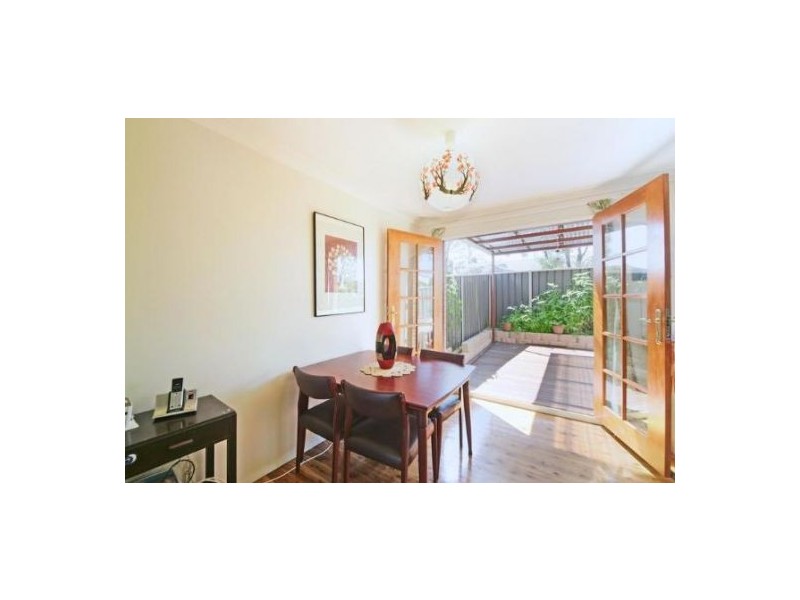 17/4 Dotterel Place, Ingleburn NSW 2565