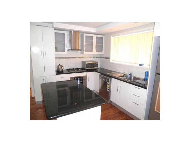 13 Columbia Street, Kearns NSW 2558
