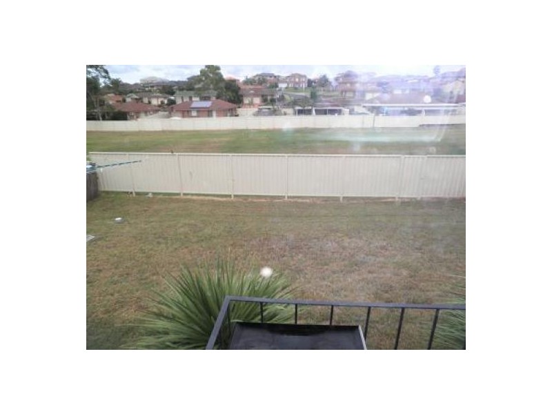 13 Columbia Street, Kearns NSW 2558