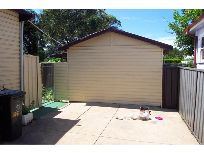 126A Railway Parade, Glenfield NSW 2167