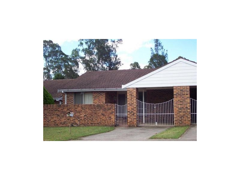 3/26 Fletcher Street, Minto NSW 2566