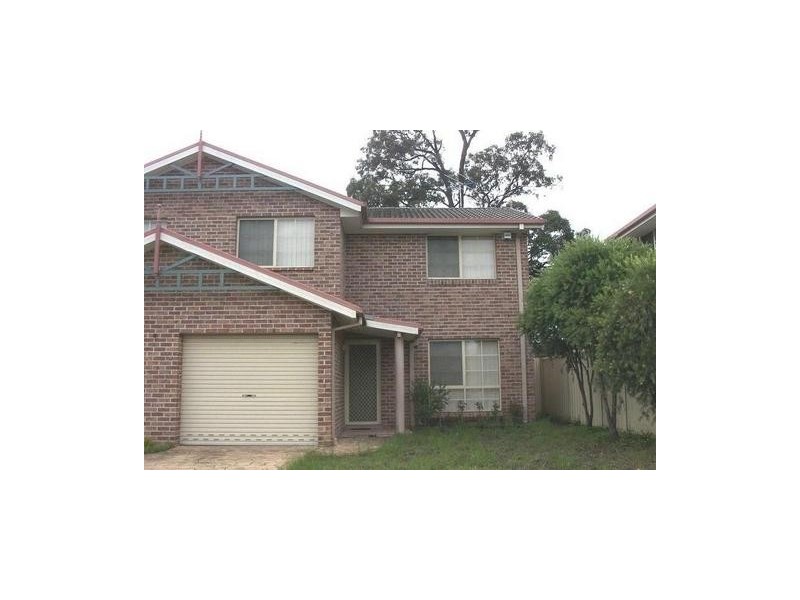 4/1 Fields Road, Macquarie Fields NSW 2564