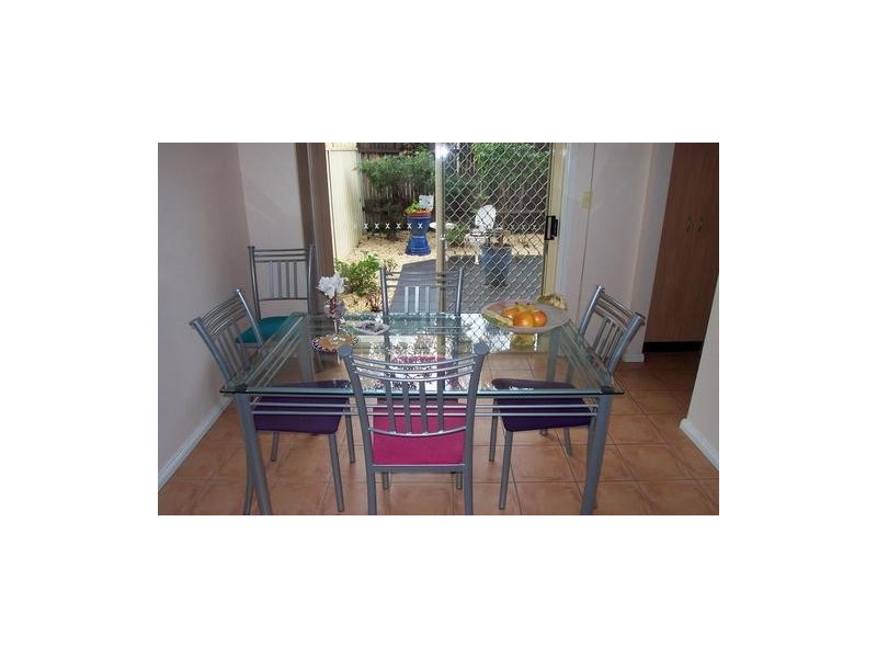 2/51 Trafalgar Street, Glenfield NSW 2167