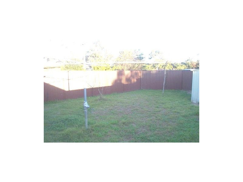 69 Evelyn Street, Macquarie Fields NSW 2564