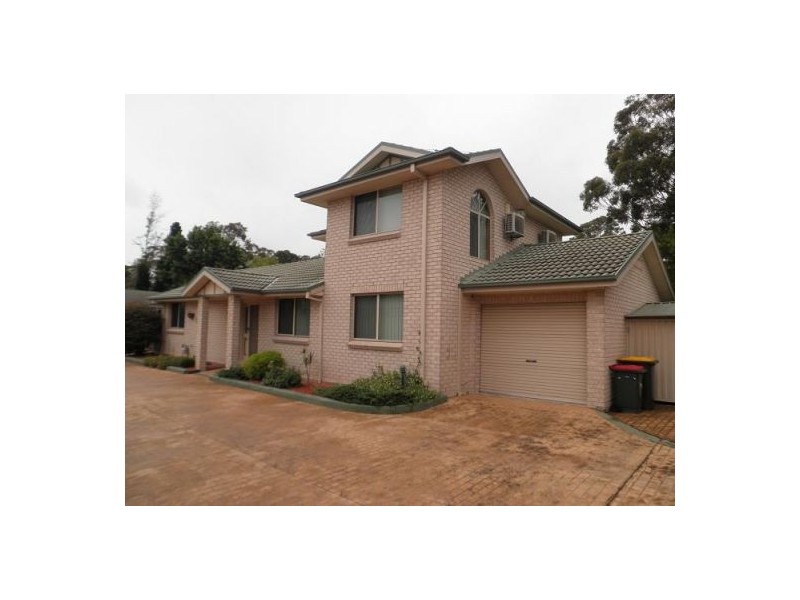 5/32 Belmont, Road, Glenfield NSW 2167