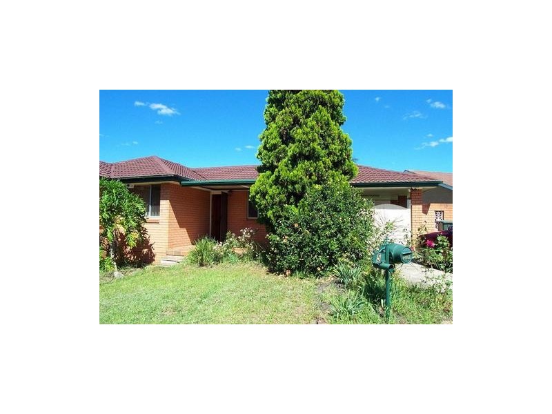 5 Karius Place, Glenfield NSW 2167