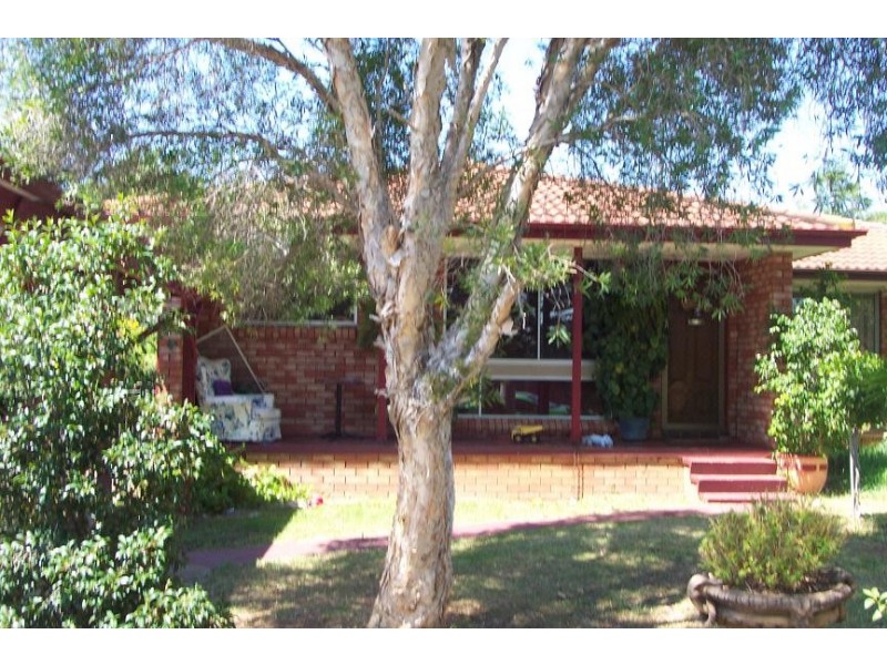 63 Evelyn Street, Macquarie Fields NSW 2564