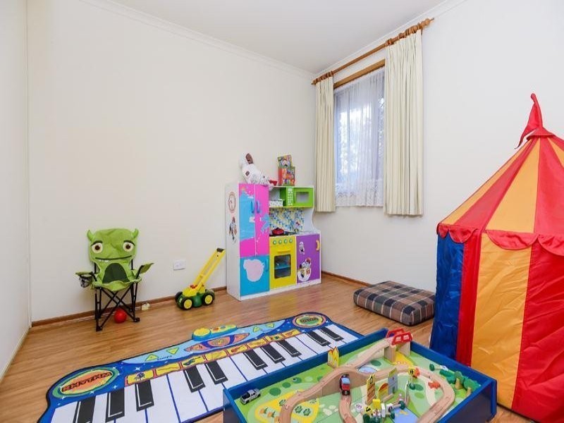 11 Nashwauk Crescent, Moana SA 5169