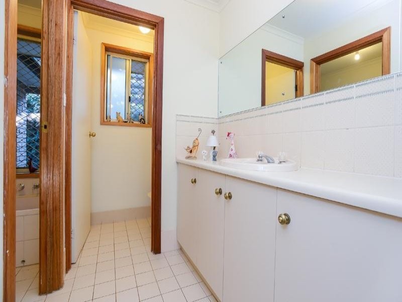 11 Nashwauk Crescent, Moana SA 5169