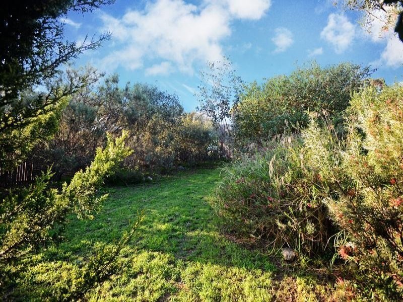 11 Nashwauk Crescent, Moana SA 5169