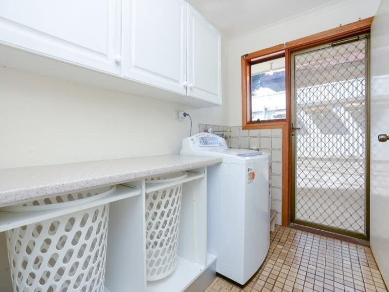 3 Bonnie Court, Christie Downs SA 5164