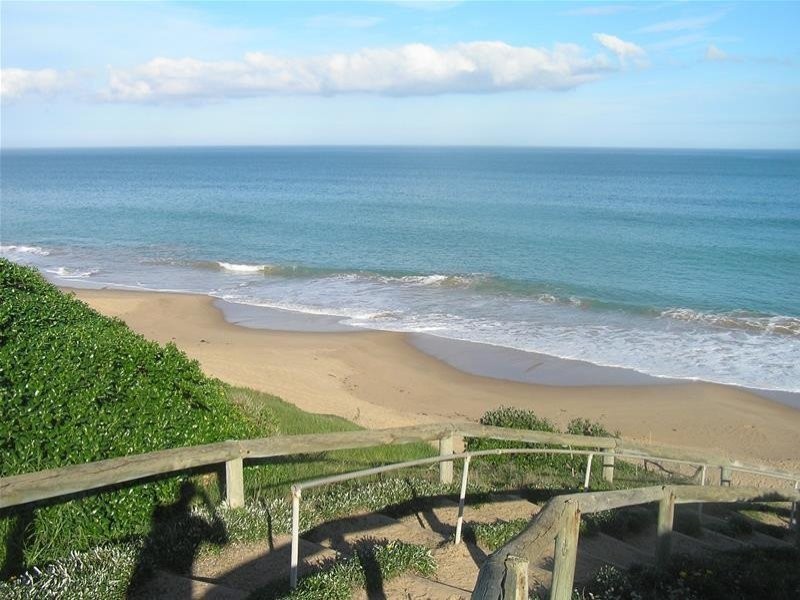 11 Carnegie Street, Port Elliot SA 5212