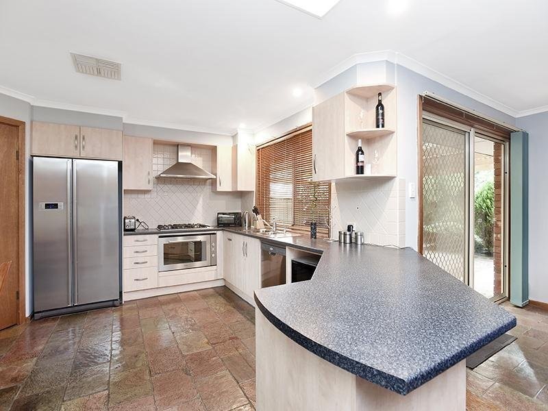 24 Kooyonga Way, Morphett Vale SA 5162