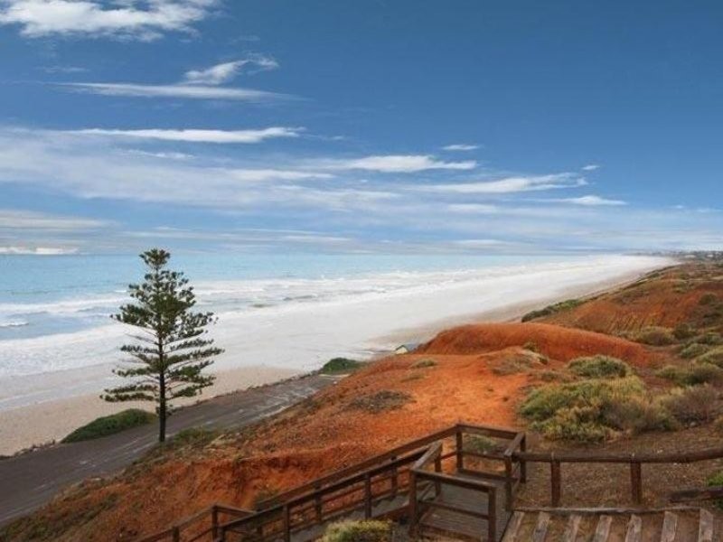 19 Stirling Avenue, Sellicks Beach SA 5174