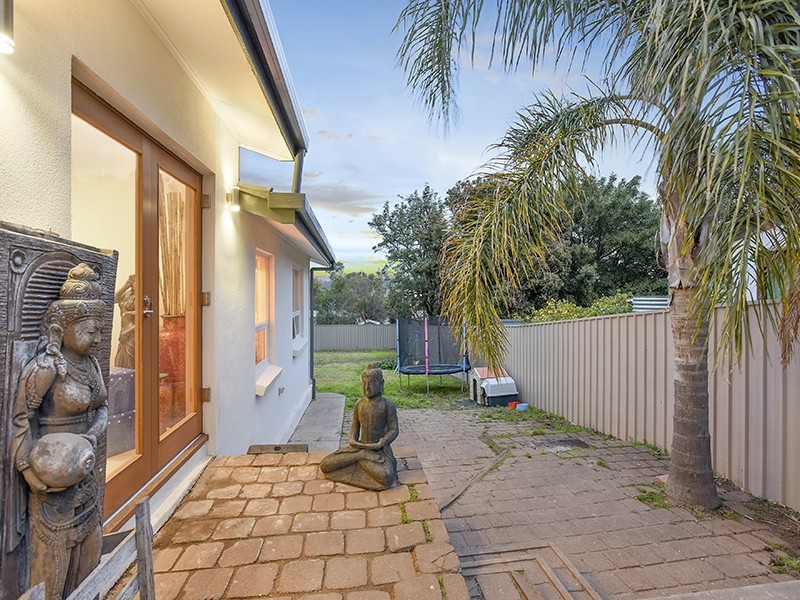 12 Maturin Avenue, Christies Beach SA 5165