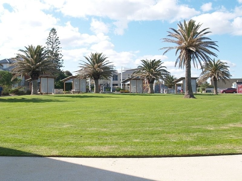 12 Maturin Avenue, Christies Beach SA 5165