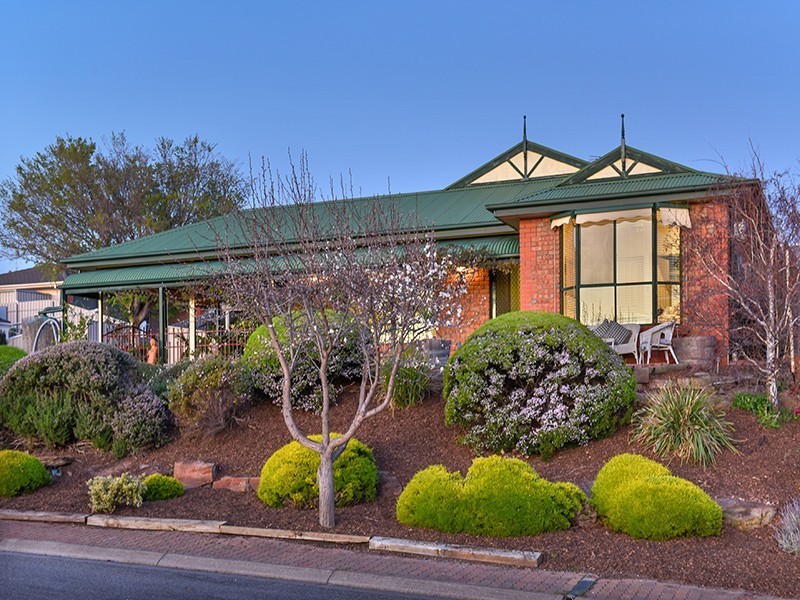 19 Augusta Drive, Seaford Rise SA 5169