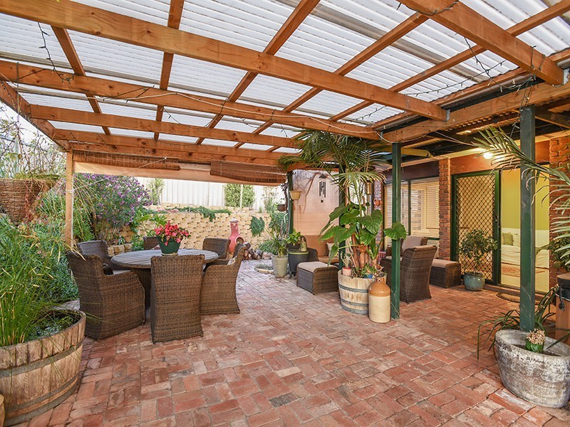 19 Augusta Drive, Seaford Rise SA 5169