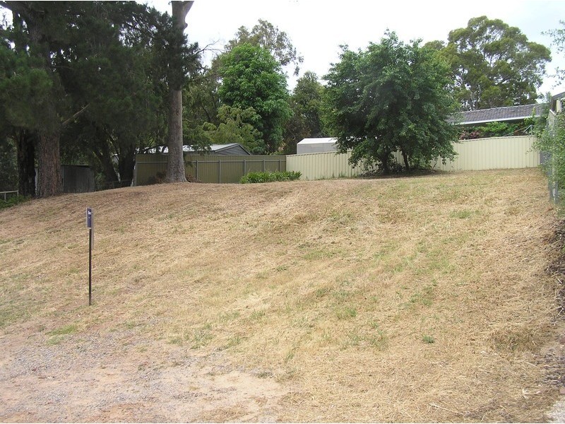 61 Tania Drive, Aberfoyle Park SA 5159