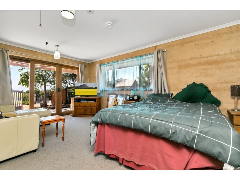 22 Vernon Crescent, Maslin Beach SA 5170