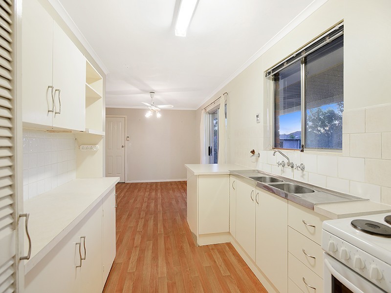 3 England Avenue, Port Noarlunga SA 5167
