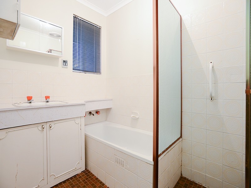 3 England Avenue, Port Noarlunga SA 5167