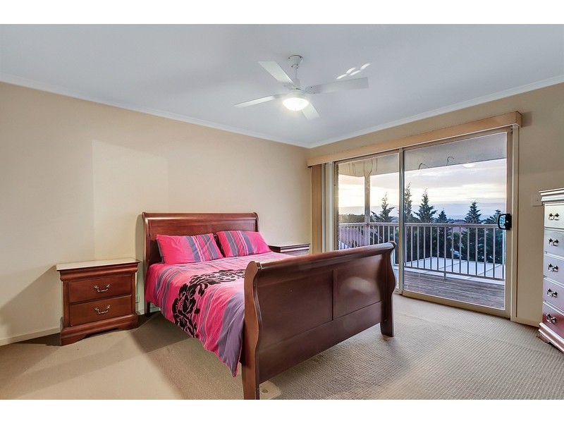 28 Spyglass Hill Circuit, Seaford Rise SA 5169