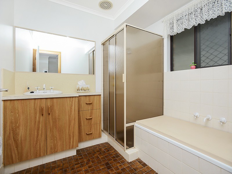 28 Hewitt Drive, Mclaren Vale SA 5171