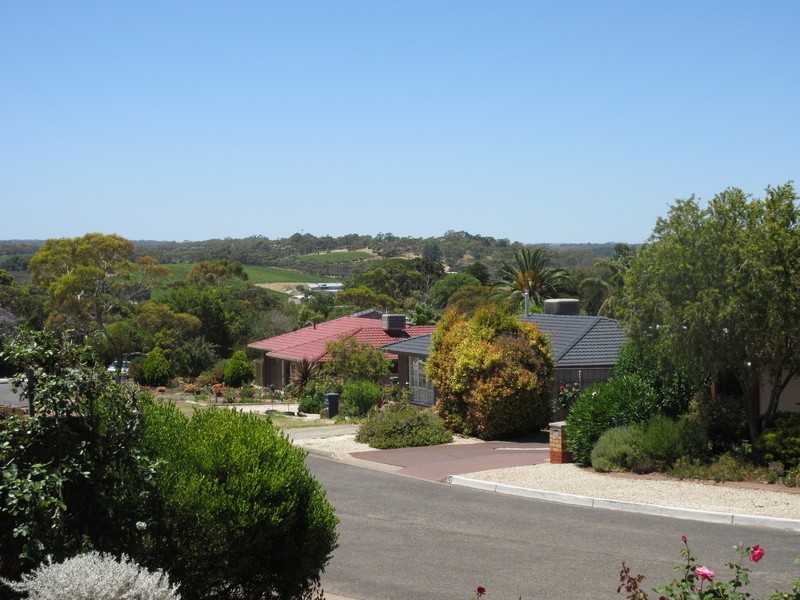 28 Hewitt Drive, Mclaren Vale SA 5171