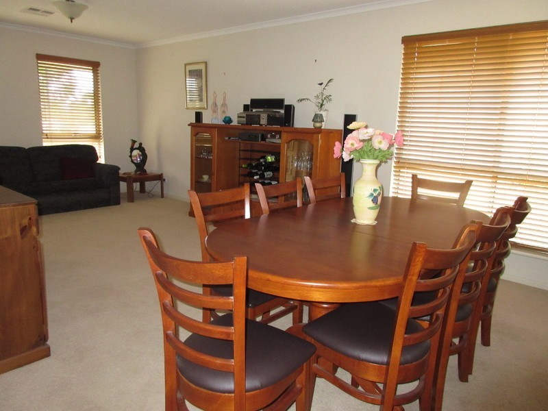 2 Kipsy Walk, Aldinga Beach SA 5173