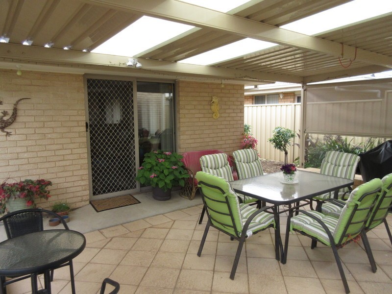 2 Kipsy Walk, Aldinga Beach SA 5173