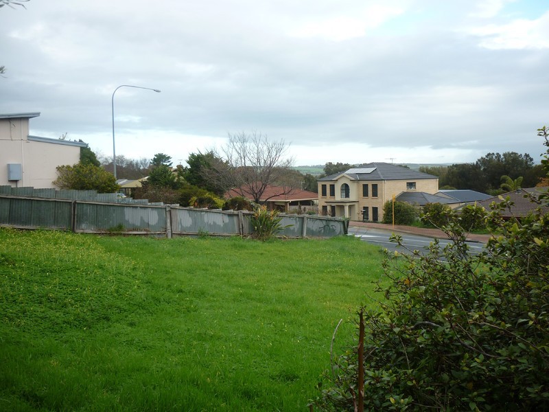 75 & 75a Murray Road, Port Noarlunga SA 5167