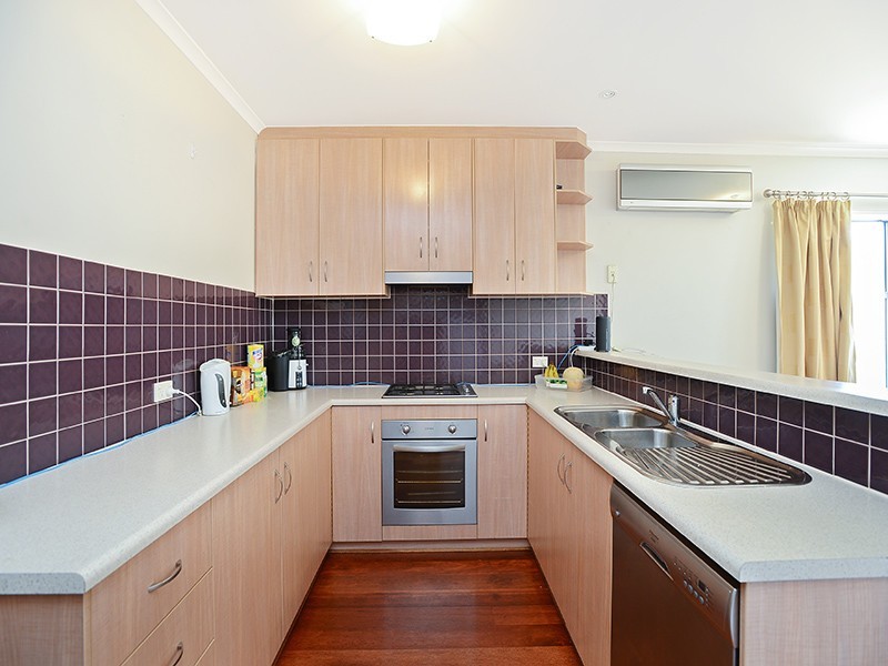 2a Chamberlain Drive, Christie Downs SA 5164