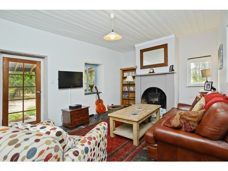 19 Quarry Road, Willunga South SA 5172