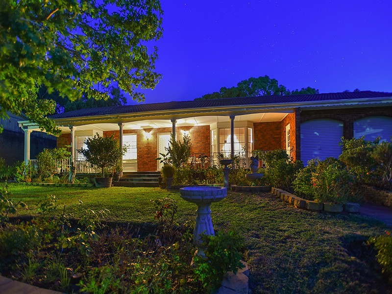 33 Fairlie Drive, Flagstaff Hill SA 5159