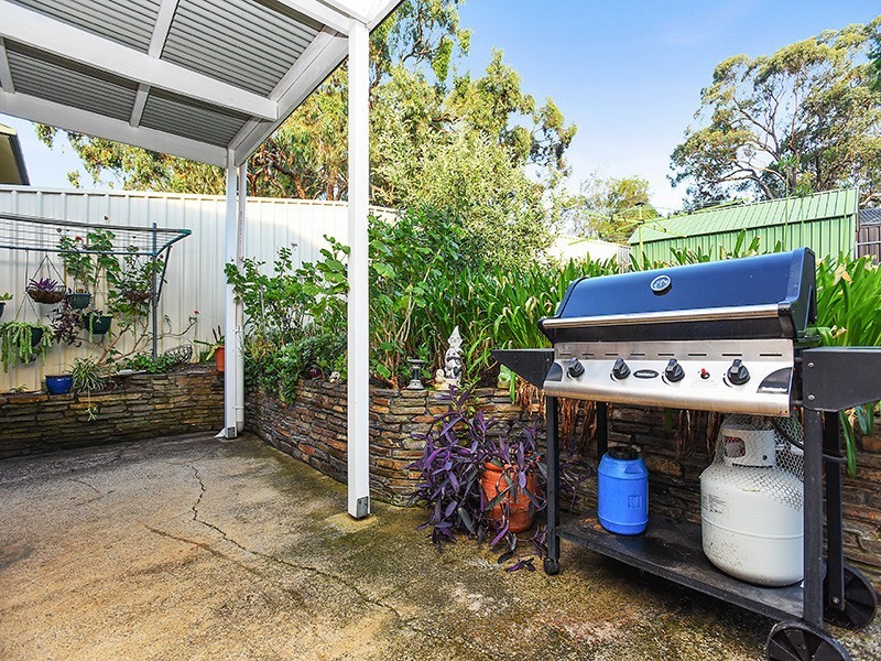 33 Fairlie Drive, Flagstaff Hill SA 5159