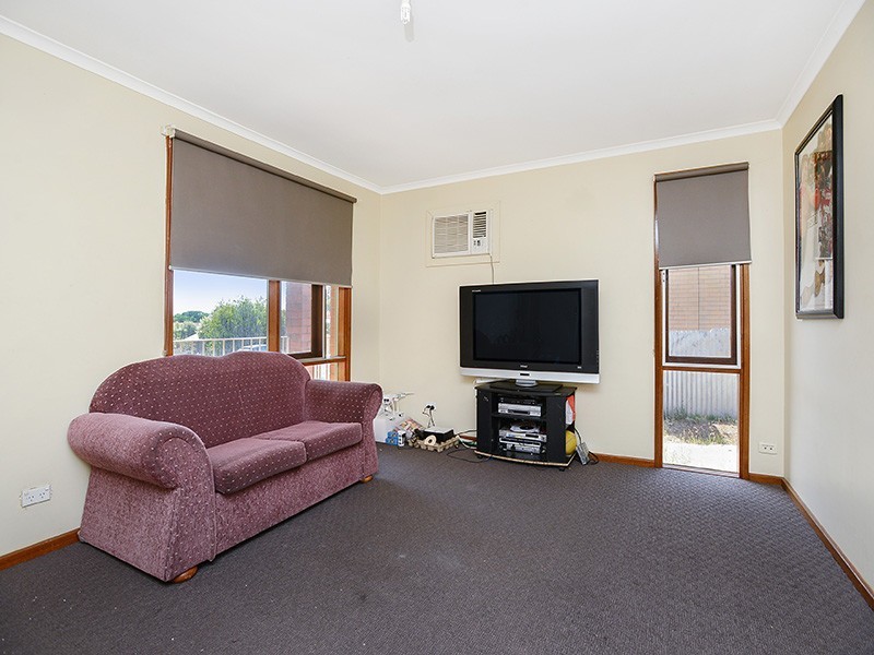 20 Oslo Crescent, Hackham West SA 5163